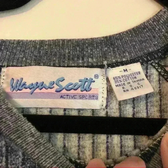 VINTAGE Pinstriped Shirt - Picture 4 of 4